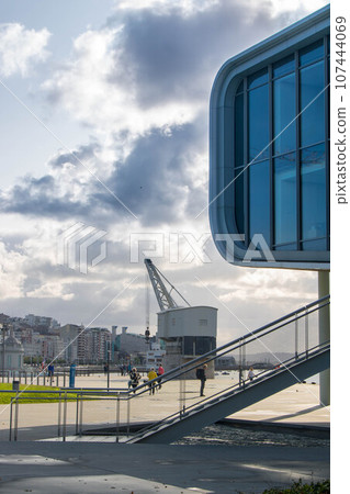 Botin centre at Santander, contemporary architecture by Renzo Piano Botin centre at Santander, contemporary architecture by Renzo Piano 107444069
