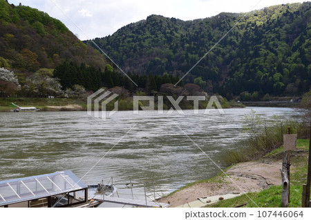 Mogami River Japan's three major rapids Mogami River Japan's three major rapids 107446064