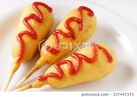 Delicious corn dog 107447373
