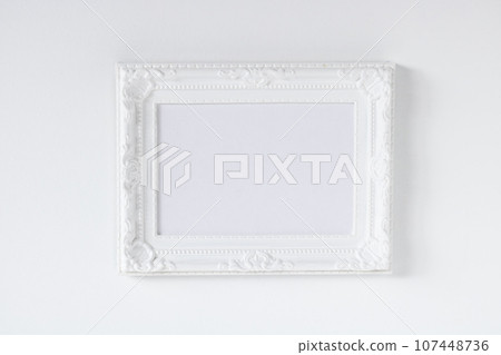 Background material: white border, blank photo frame alone 107448736