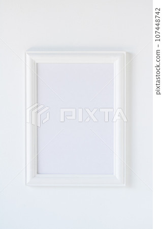 Background material: white border, blank photo frame alone 107448742