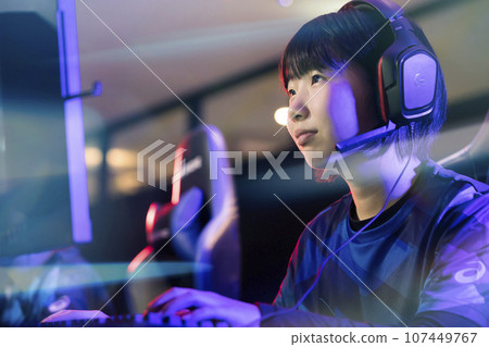 電競比賽個人對戰形象 107449767