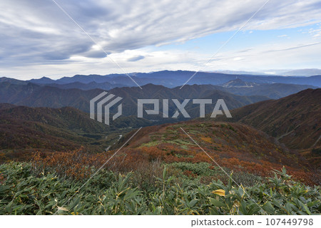 Makikiyama, mountain climbing, Niigata Prefecture Makikiyama, mountain climbing, Niigata Prefecture 107449798