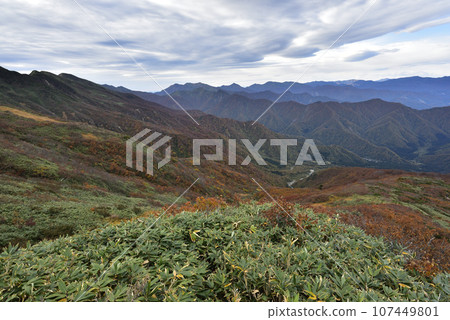 Makikiyama, mountain climbing, Niigata Prefecture Makikiyama, mountain climbing, Niigata Prefecture 107449801