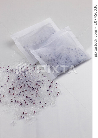 Silica gel desiccant vertical Silica gel desiccant vertical 107450036