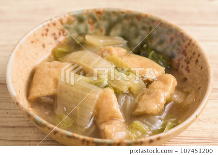 Chinese cabbage and fried tofu with bean paste 107451200