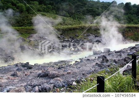 Source scenery of Tamagawa Onsen, Tohoku Akita Prefecture 107456584