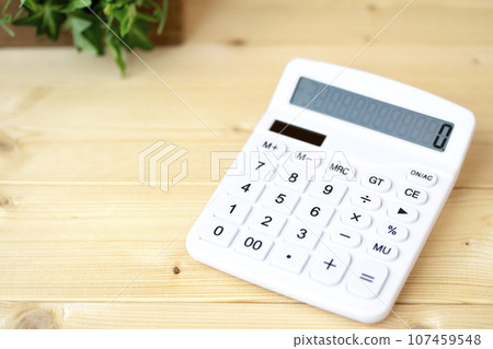 Calculator calculation image Calculator calculation image 107459548