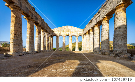 The Doric temple of Segesta. The archaeological site at Sicily. 107459719
