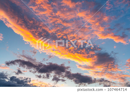 [Sky material] Sunrise/sunset material [Nagano Prefecture] 107464714
