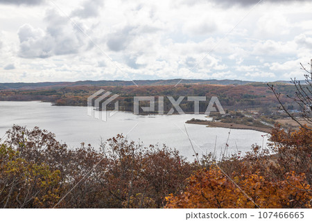 Lake Toro from Sarurun Observation Deck Lake Toro from Sarurun Observation Deck 107466665