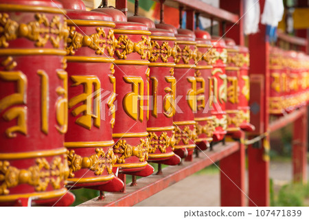 prayer wheels at the Datsan Gunzechoinei Buddhist temple 107471839