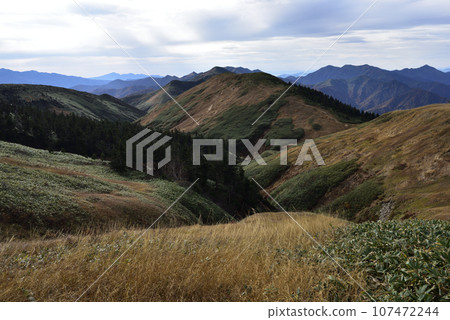 Makikiyama, mountain climbing, Niigata Prefecture Makikiyama, mountain climbing, Niigata Prefecture 107472244