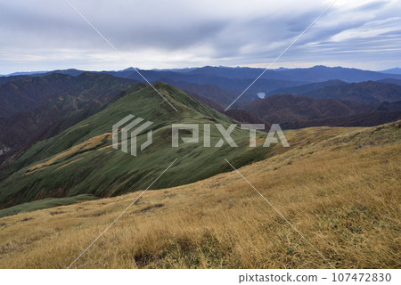 Makikiyama, mountain climbing, Niigata Prefecture Makikiyama, mountain climbing, Niigata Prefecture 107472830