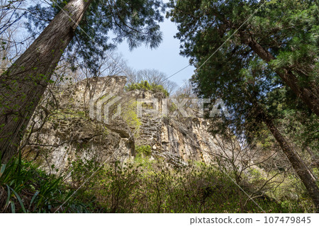 山形縣山形市立石寺俗稱山寺的雲狀侵蝕岩 107479845