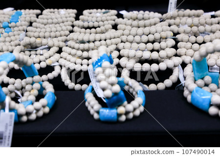 台灣高雄民眾間藝術北投石 107490014