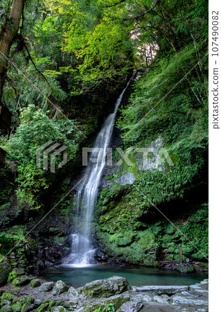 Biwa Falls Tokushima Prefecture Oboke Iya 107490082