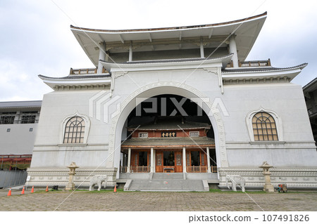 Taiwan, Taichung, Rinzai Sect Baojue Temple Old Main Hall Taiwan, Taichung, Rinzai Sect Baojue Temple Old Main Hall 107491826