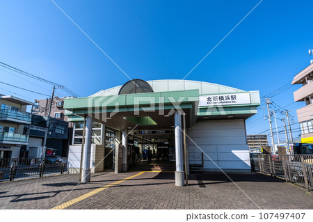 Tokyo cityscape in Japan, overlooking Kitashin-Yokohama station, etc. 107497407