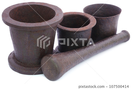 Vintage mortar with pestle 107500414