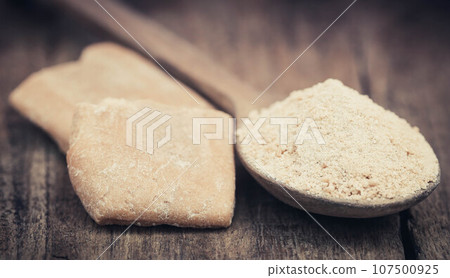 Ferula assafoetida or Hing spice Ferula assafoetida or Hing spice 107500925