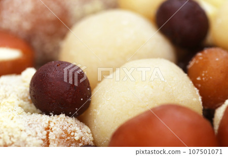 Popular Bangladeshi Sweetmeats Popular Bangladeshi Sweetmeats 107501071
