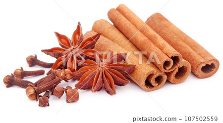 Some aromatic cinnamon with star anise Some aromatic cinnamon with star anise 107502559