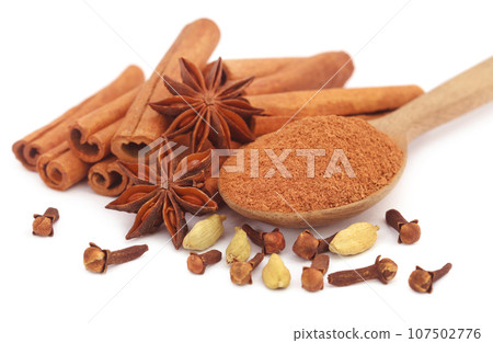 Mixed spices 107502776
