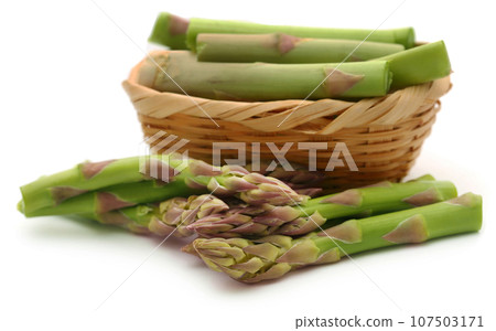Fresh asparagus Fresh asparagus 107503171