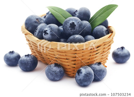 Group of fresh blueberries 107503234