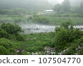 Bicycle path along the Seomjingang River 107504770
