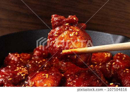 Monkfish bulgogi with spicy and sweet seasoning 107504816