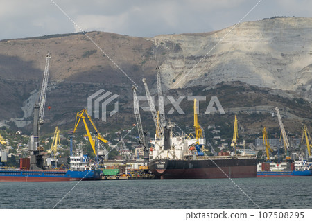 Novorossiysk, Russia 08.18.2023. Port cranes, Black Sea, port, Krasnodar Territory, Novorossiys Novorossiysk, Russia 08.18.2023. Port cranes, Black Sea, port, Krasnodar Territory, Novorossiys 107508295