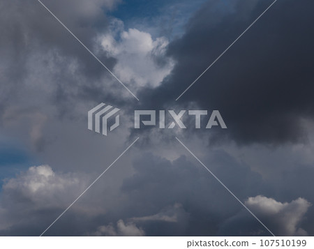 Beautiful various forms clouds in the high sky 107510199
