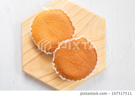 Handmade Madeleine 107517511