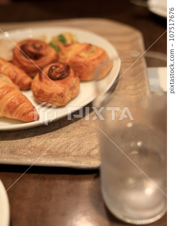 Delicious bread on a plate Delicious bread on a plate 107517676