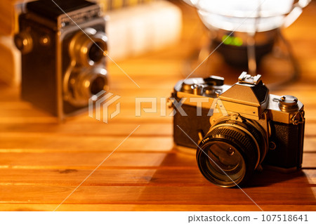 [Retro] Film camera [Vintage] 107518641