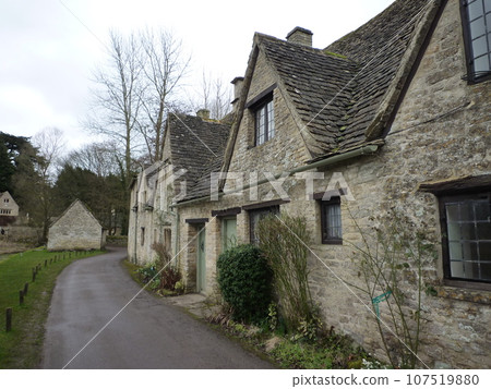 英國郊區的老式小鎮景觀 107519880