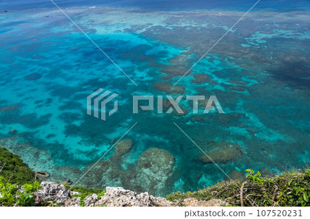 Spectacular views of Miyakojima, Blue Lagoon of Irabujima 107520231