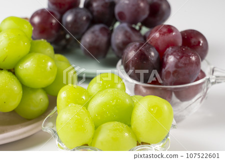 什錦新鮮葡萄 Shine Muscat 和 Pione 107522601