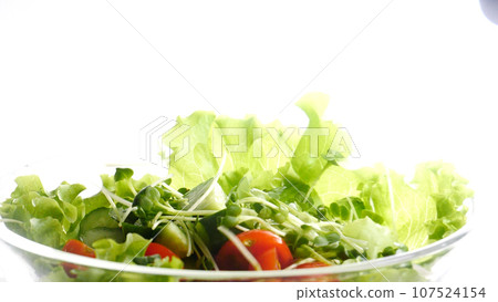A salad 107524154