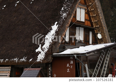 Shirakawa-go, Gokayama Gassho-zu village 107526181
