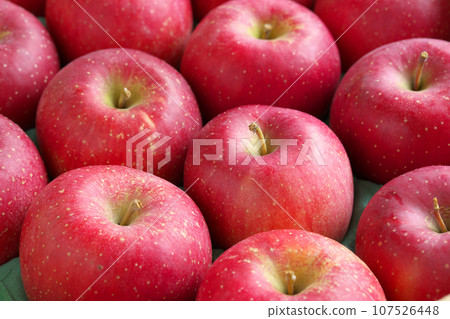 Apples (cool incense season) 107526448