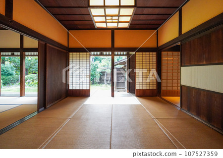 能看到庭園的榻榻米房間 - 世田谷區津大堀公園民花園 能看到庭園的榻榻米房間 - 世田谷區津大堀公園民花園 107527359
