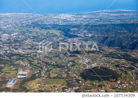 Aerial view of the Plaine des Cafres in Reunion Island 107534309