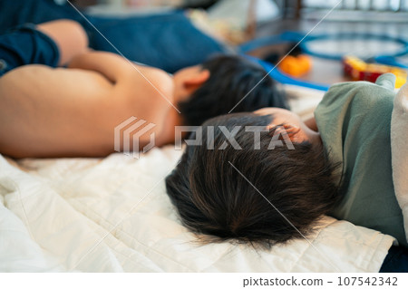 兒童 孩子 小孩 107542342