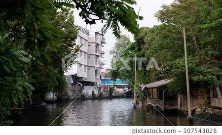 Wat Nangchi, Chruch in Buddhism and garden Wat Nangchi, Chruch in Buddhism and garden 107543028