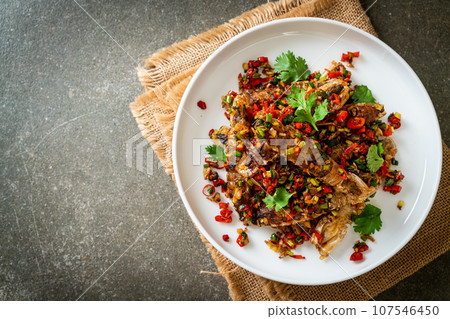 Stir-fried Mantis Shrimp or Crayfish with Chilli and Salt. 107546450