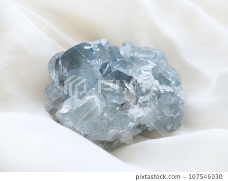 Celestite raw stone (celestite) 107546930