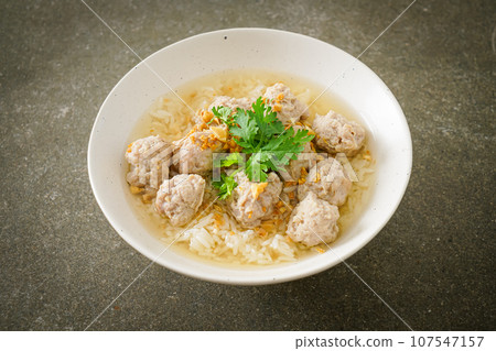 Boiled Rice with Pork Bowl Boiled Rice with Pork Bowl 107547157